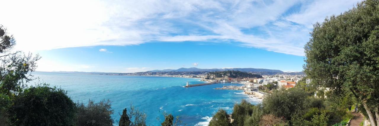 Chambre D Hote Avec Clim Terrasse Et Petit Dejeuner Hauteurs De Nice Bagian luar foto